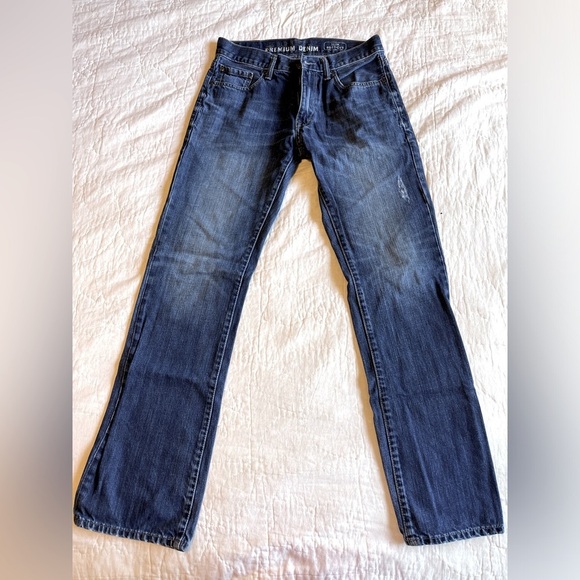 Old Navy "Clean Water Wash" Slim Bootcut Jeans 30x34 - Picture 1 of 6